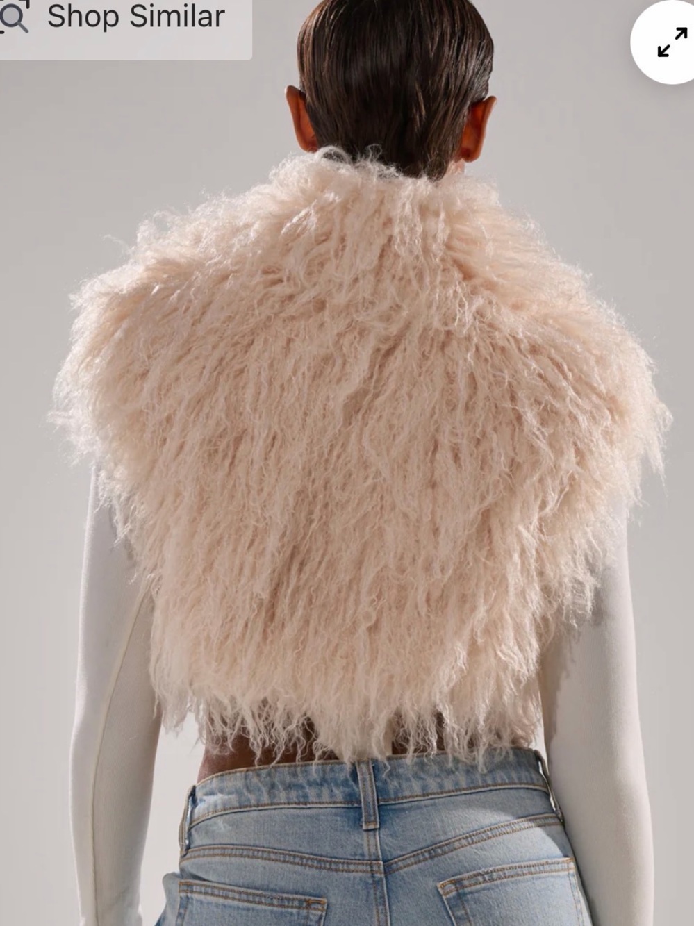 AKIRA coco Faux fur vest - Picture 4 of 7